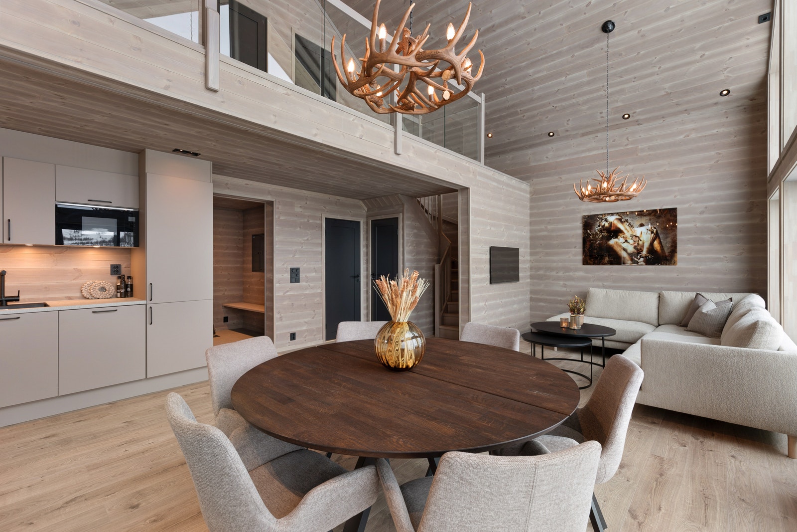 NB! dette er eit bilete frå ei oppgradert og ferdigbygd hytte. Bileta kan difor avvika på leveranse frå standard hytte. Galleribilde