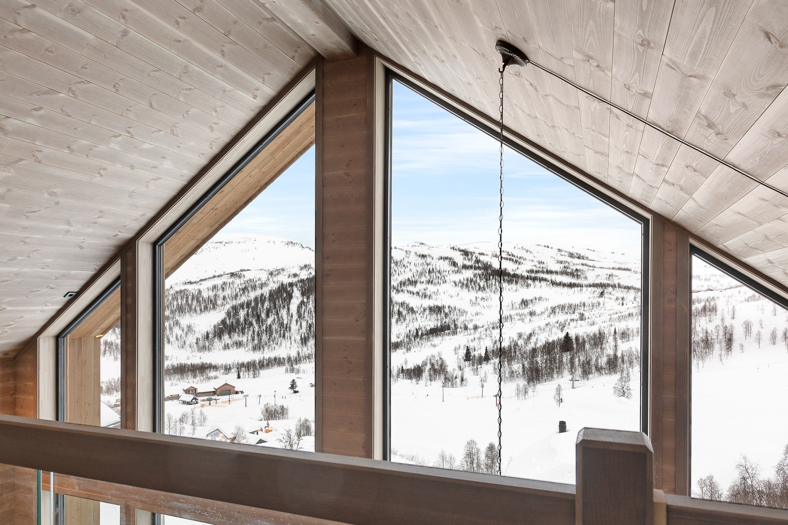 NB! dette er eit bilete frå ei oppgradert og ferdigbygd hytte. Bileta kan difor avvika på leveranse frå standard hytte. Galleribilde