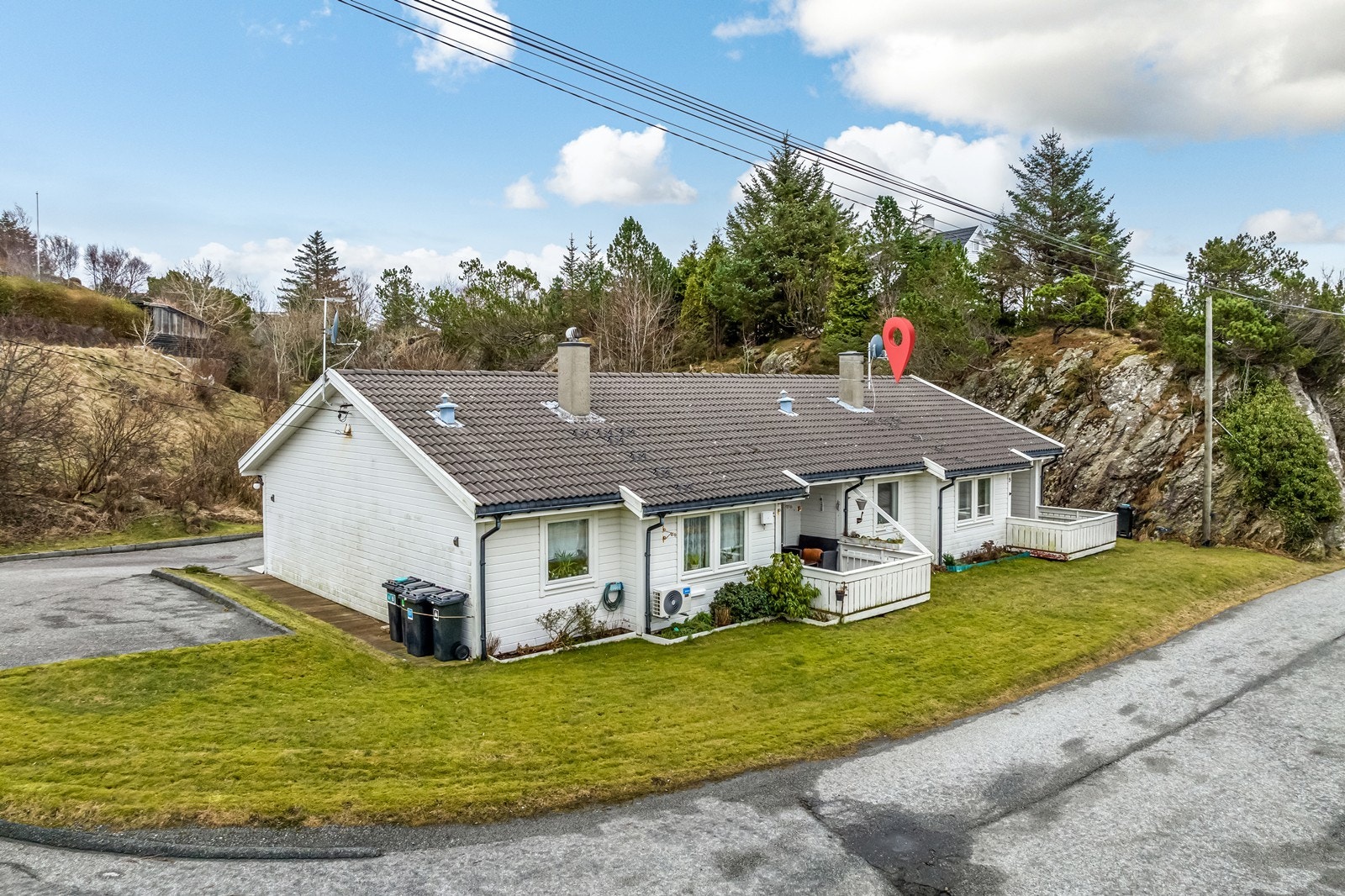 Eiendommen ligger som hjørnetomt i etablert barnevennlig boligfelt Galleribilde