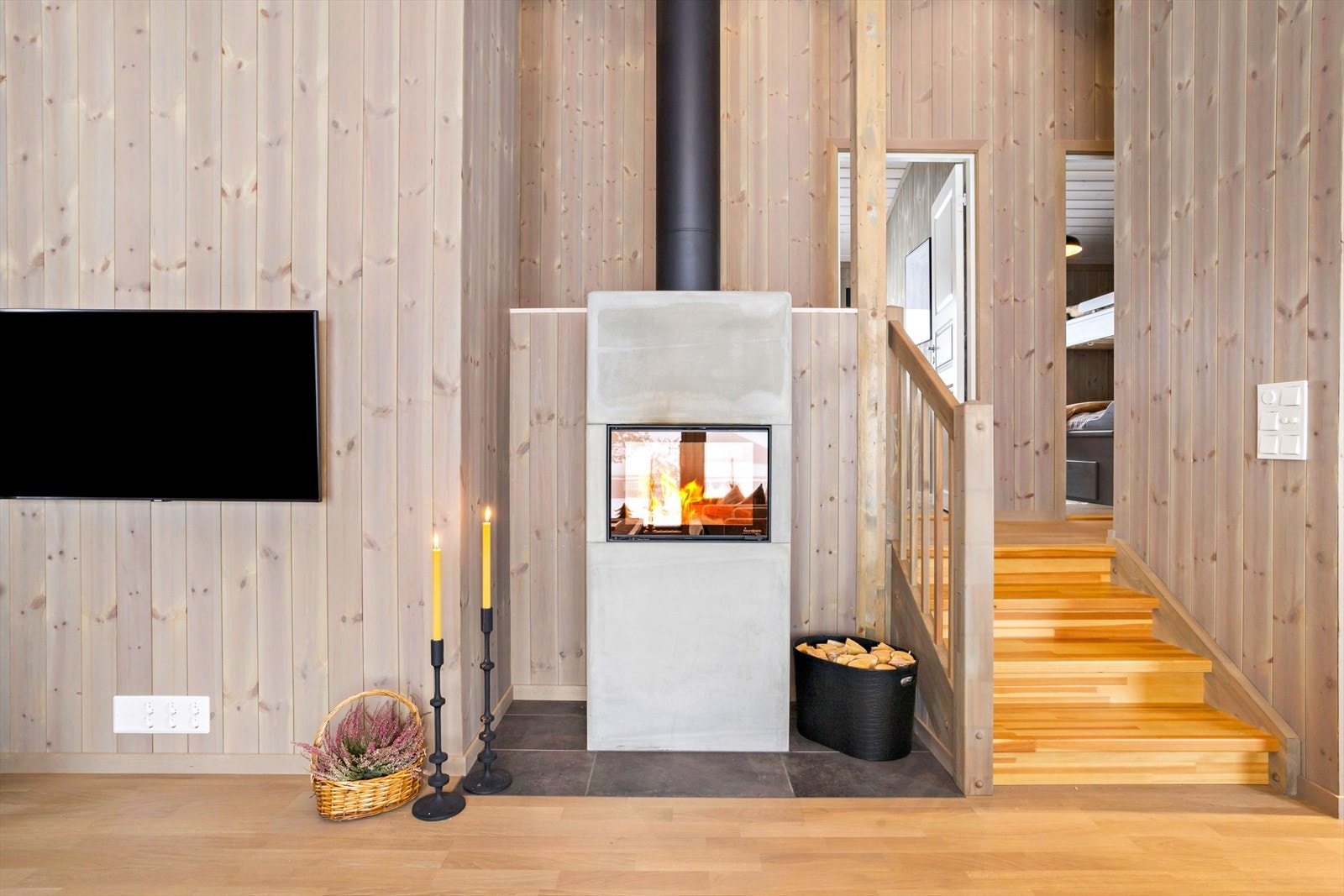 Lekker peisovn fra "Nordpeis", for de kalde vinterdagene. Galleribilde