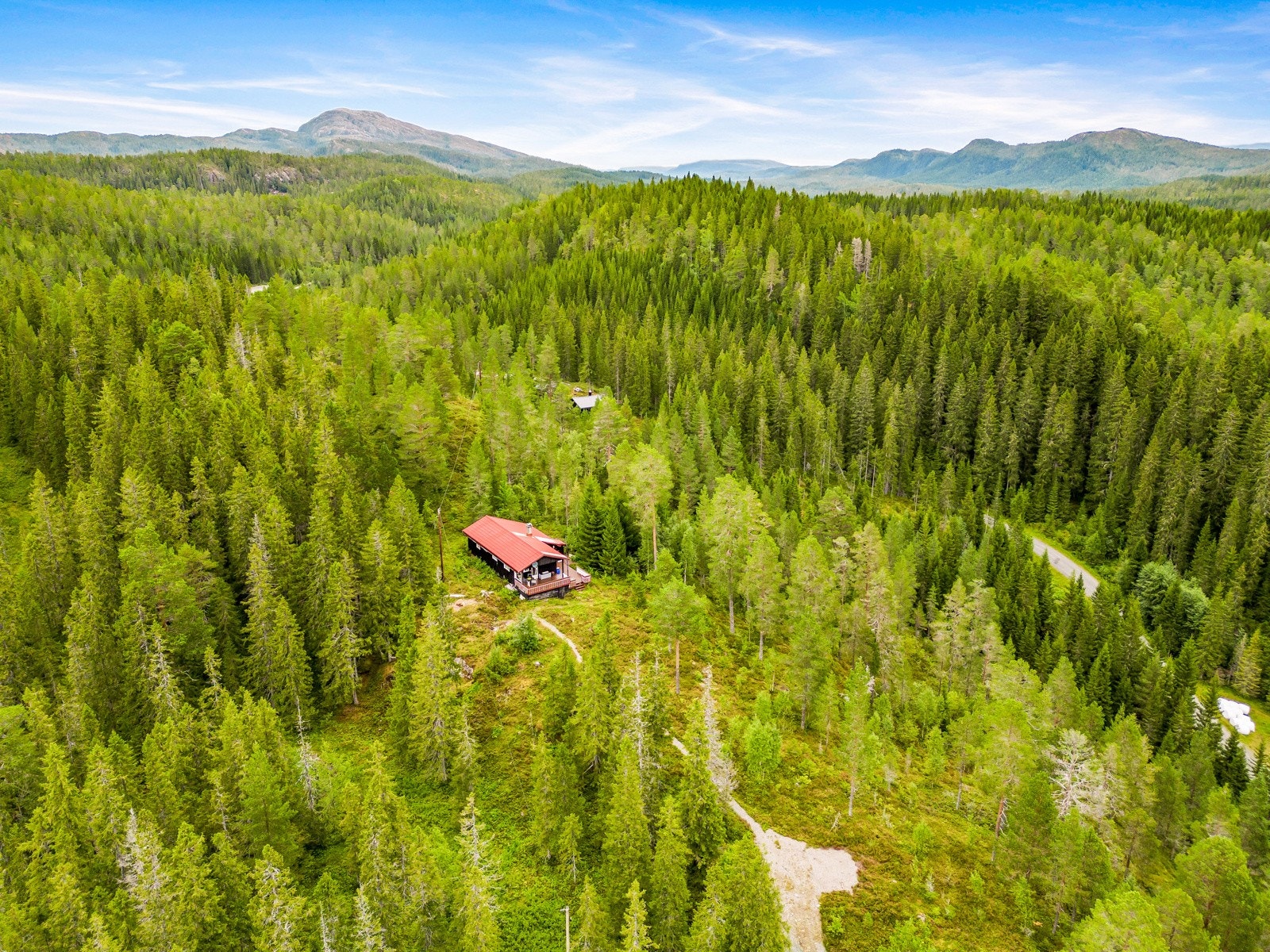 Hytta ligger i et attraktivt område i hyttefeltet Seter i nærheten av Høysjøen Galleribilde