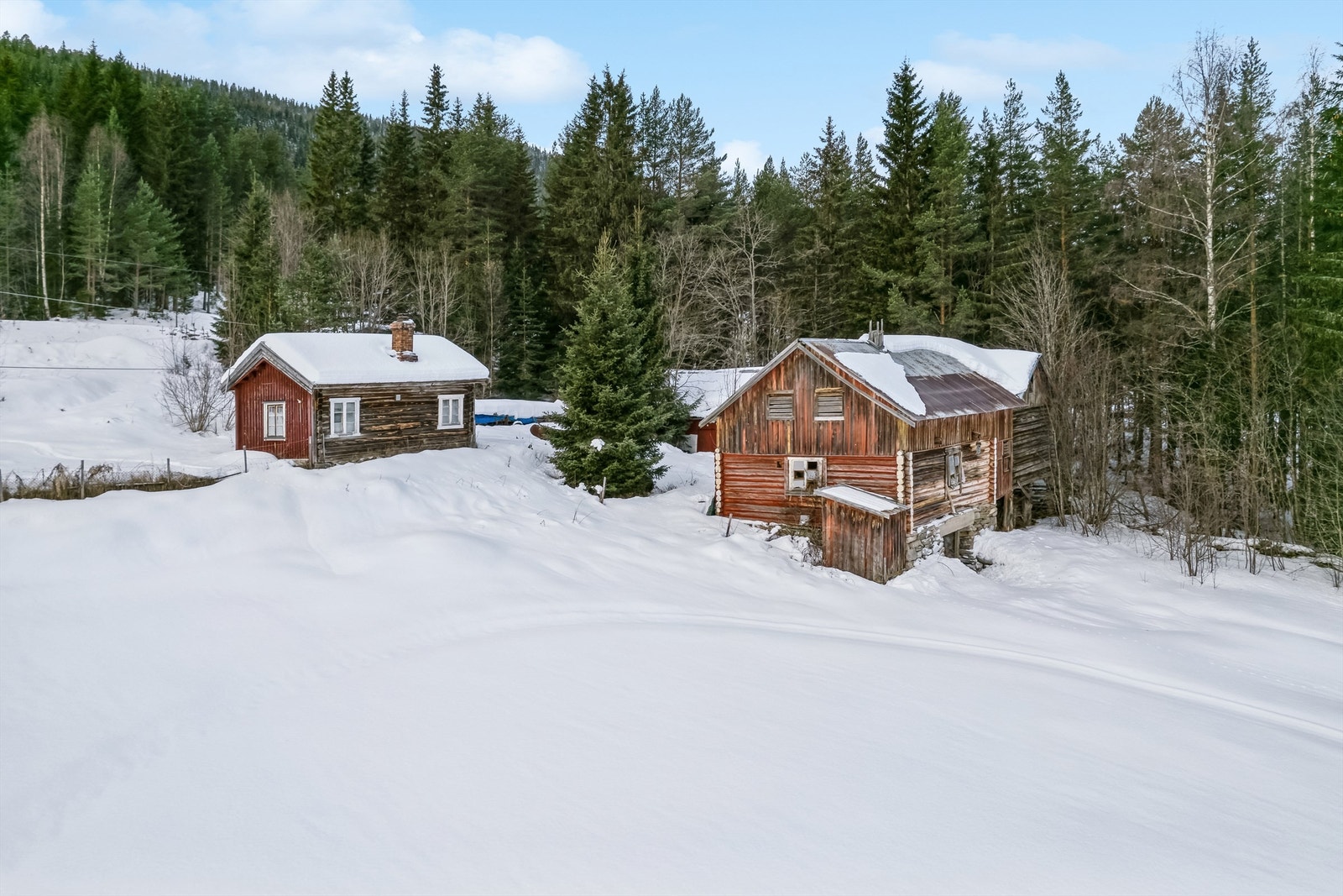 På eiendommen er det satt opp ett eldre setertun fra 1700-1800-tallet Galleribilde