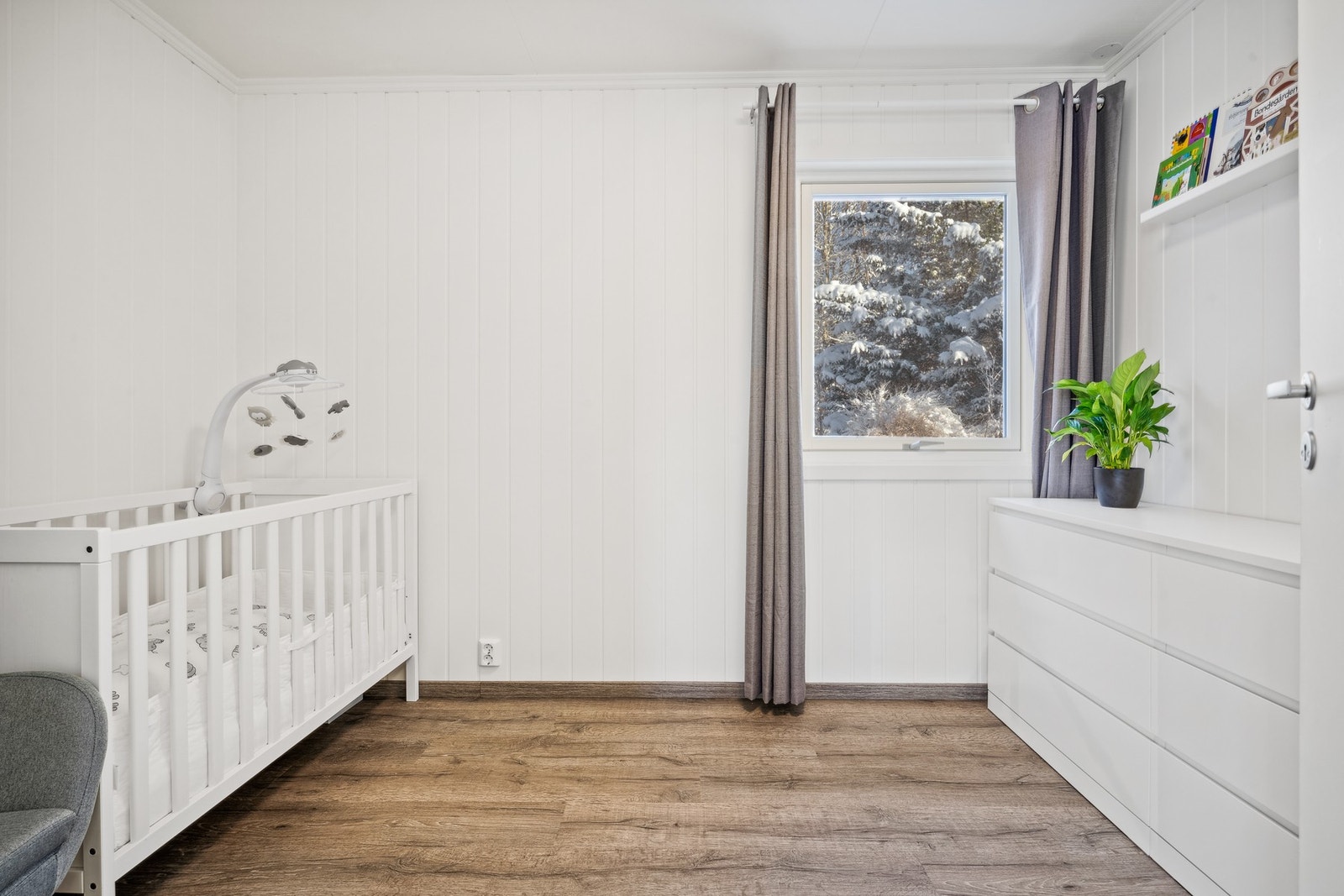 Soverom nr. 2 i hovedetasjen Galleribilde