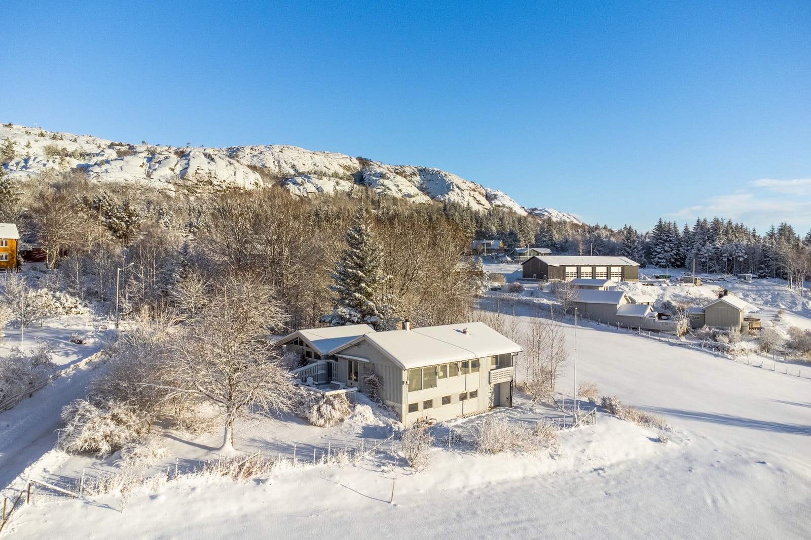 Dronebilde Galleribilde