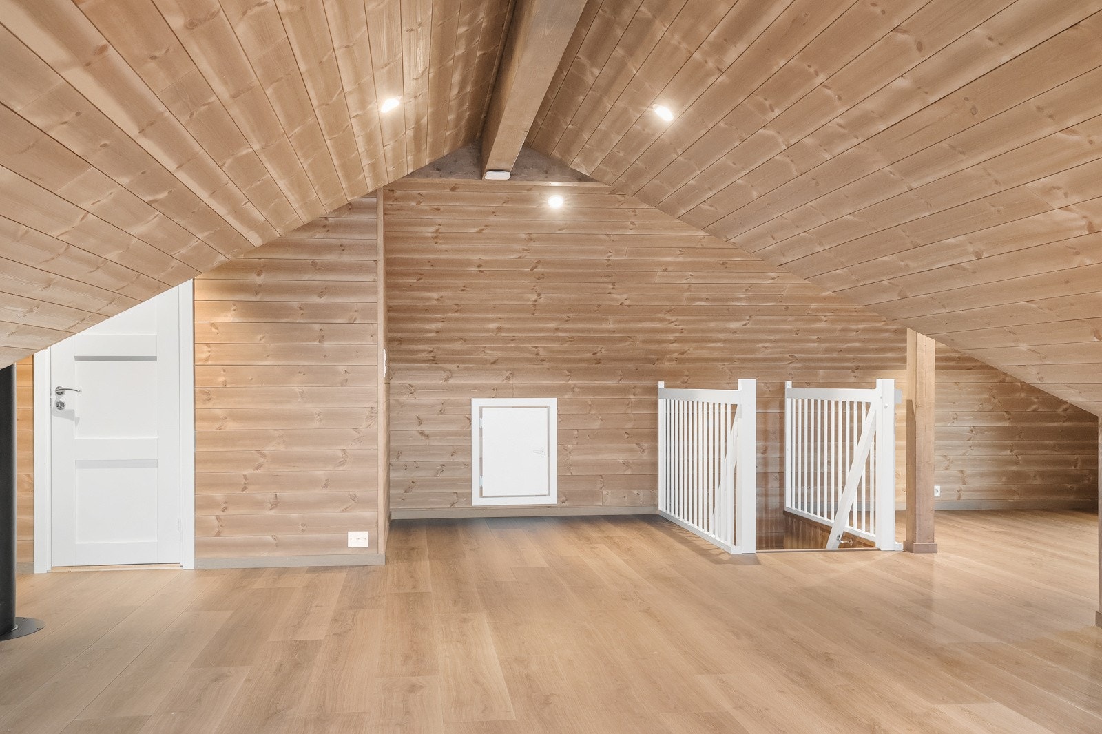 Loftstue Galleribilde