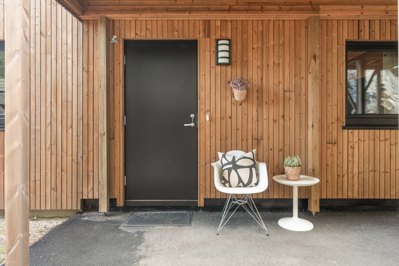 Overbygd inngangsparti Galleribilde
