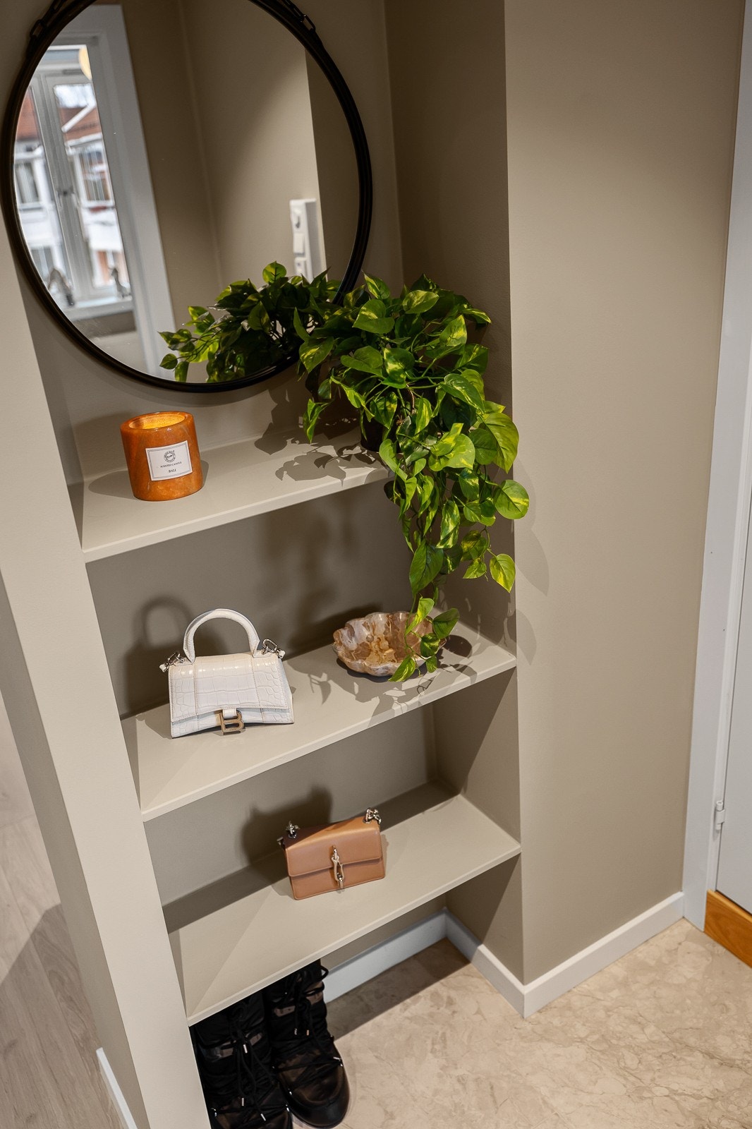 Plassbygget nisje. Galleribilde