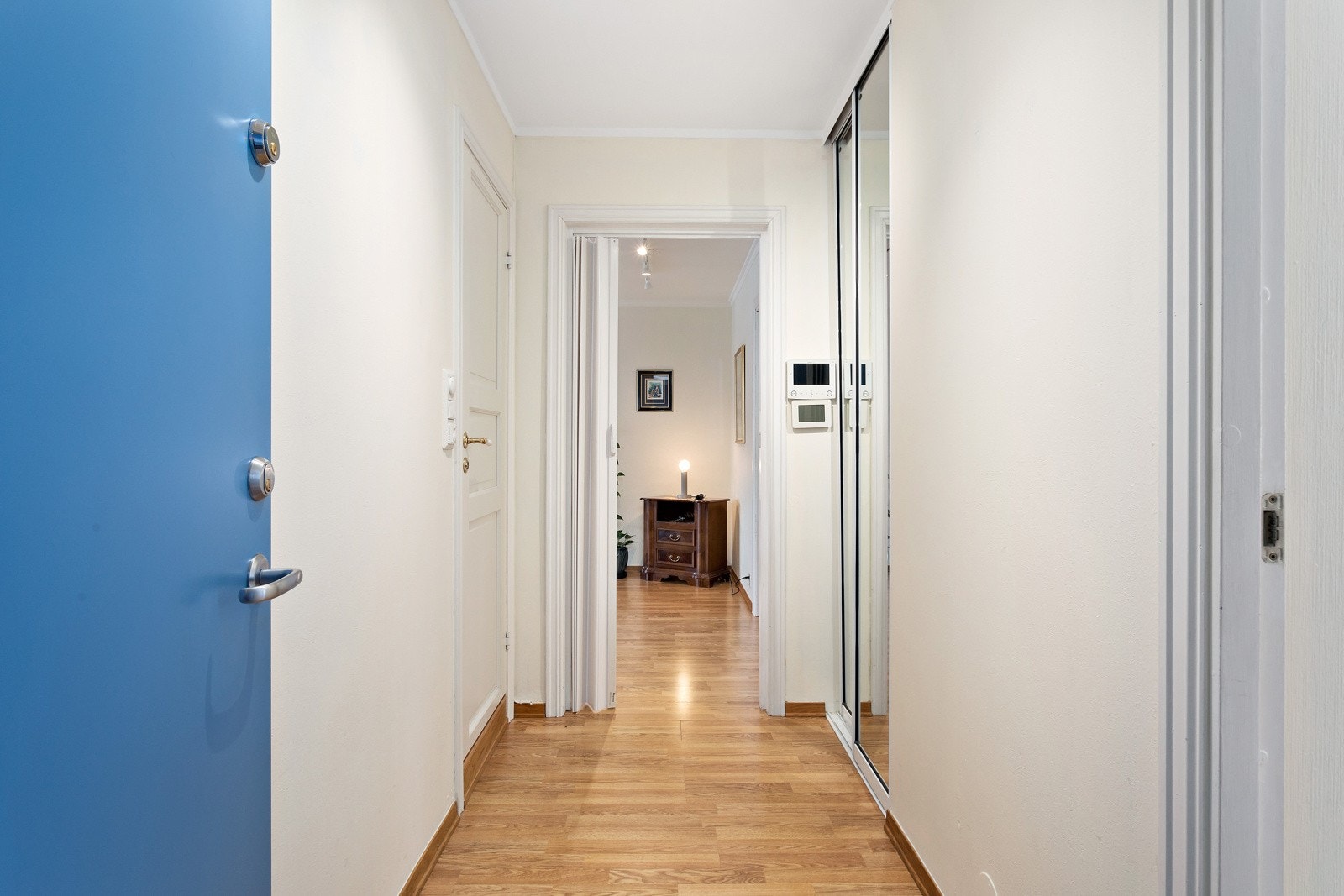 Entré. Galleribilde