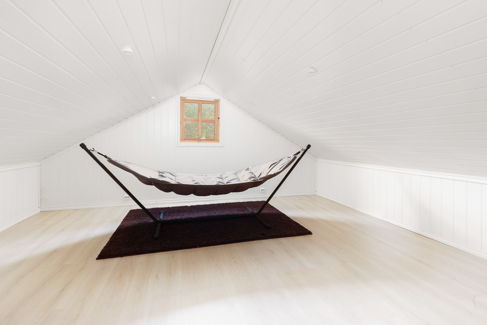 Loftsrom (ikke godkjent for varig opphold) Galleribilde