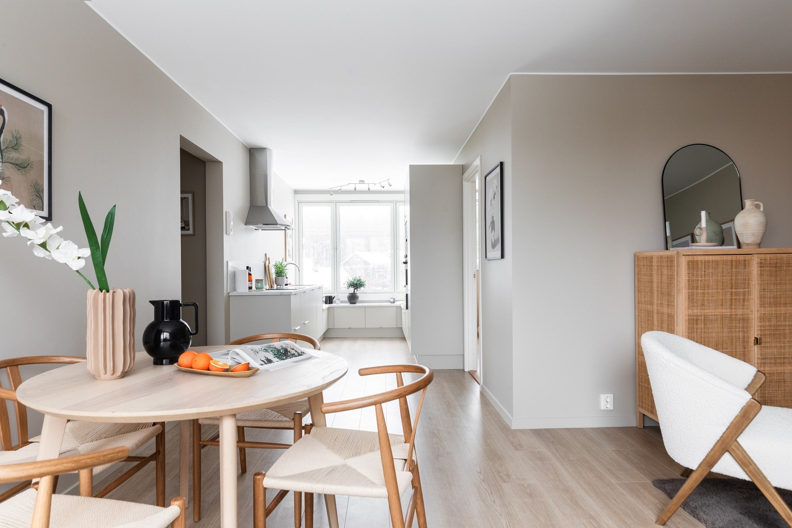 La oss ta en titt på kjøkkenet. Galleribilde