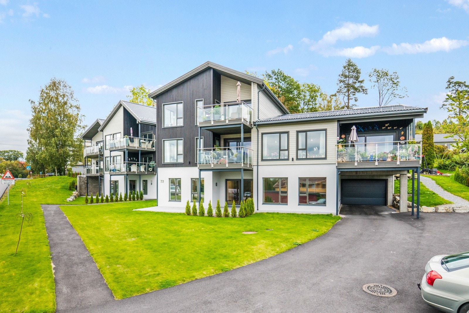 Meglerhuset Telemark v/ Jørn Eik-Nilsen har gleden av å presentere Buervegen 33! Galleribilde