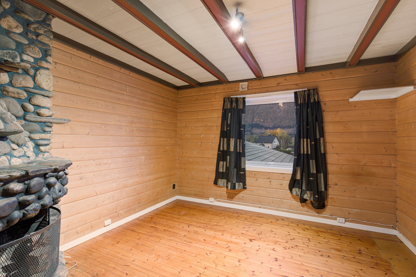 Etasjen har ett soverom. Galleribilde