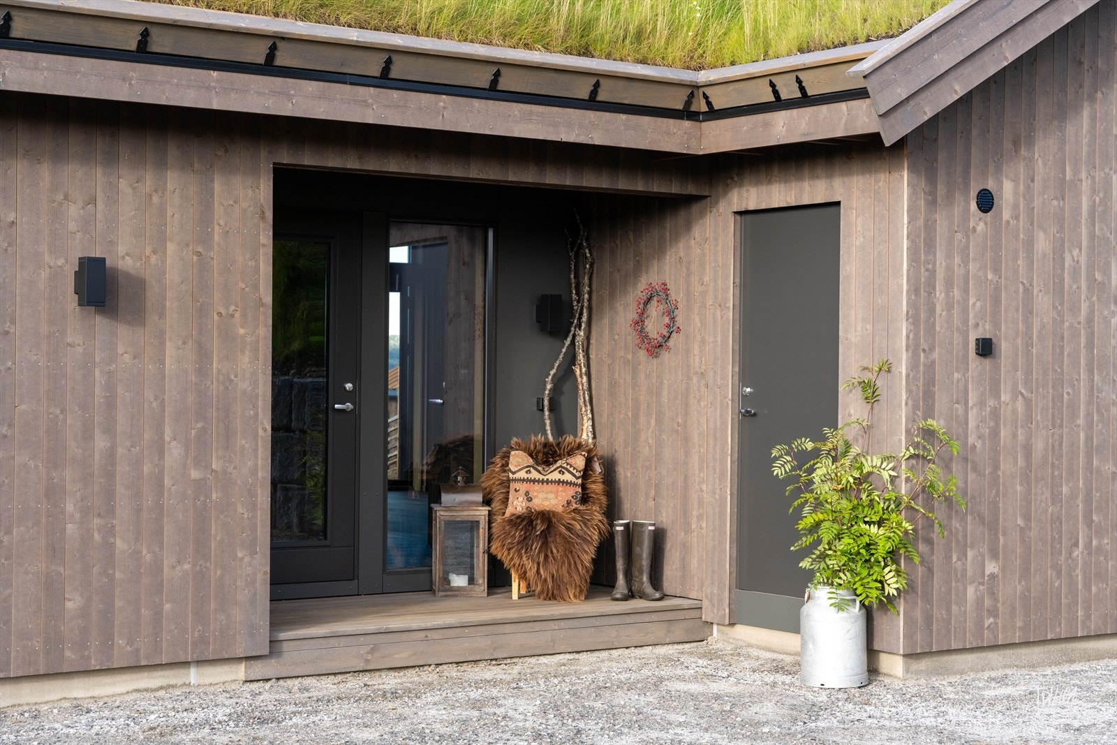 Koselig inngangsparti som ønsker deg velkommen til fjells! Galleribilde