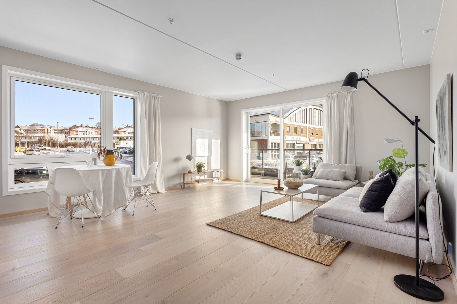 Velkommen til Ensjø og Gladengveien 14 A! Galleribilde