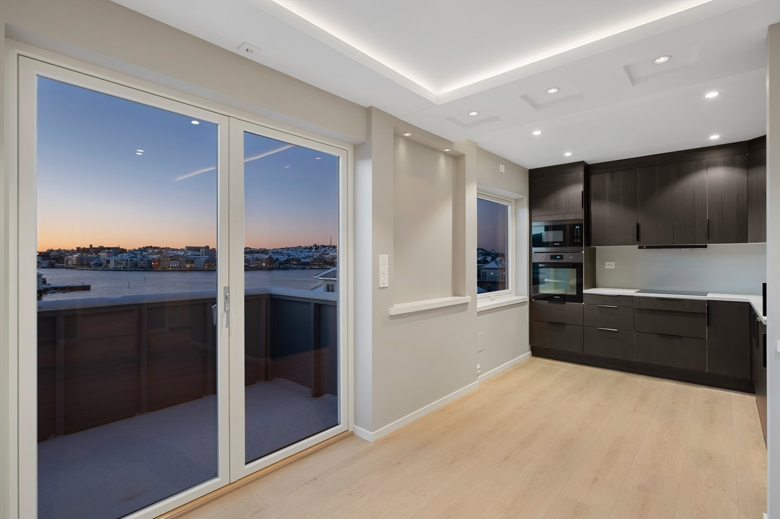 Stue/kjøkken Galleribilde