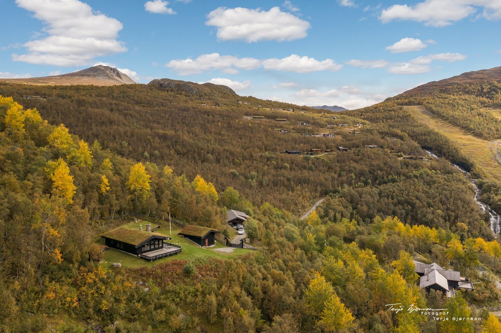 Fra "Brunvolden" er det også fantastisk utsikt mot Solheisen. Galleribilde