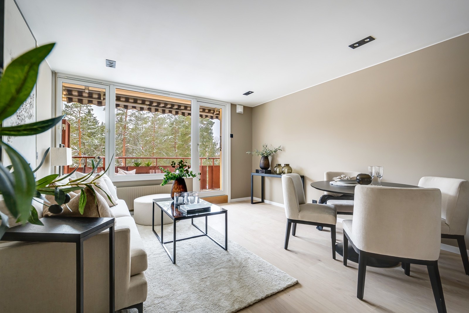 Strøken 3-roms beliggende i 2. etasje! Galleribilde