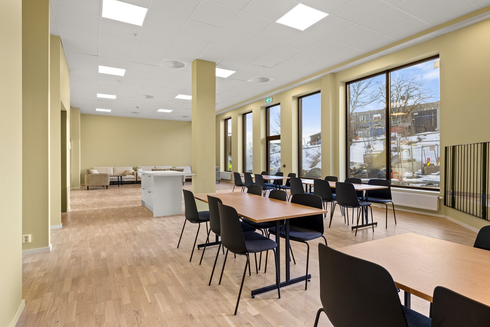 Sameiet har et flott lokale med kjøkken som kan leies til hyggelige sammenkomster som feks. barneburdag, jubileumer, konfirmasjon, dåp m.m. Galleribilde