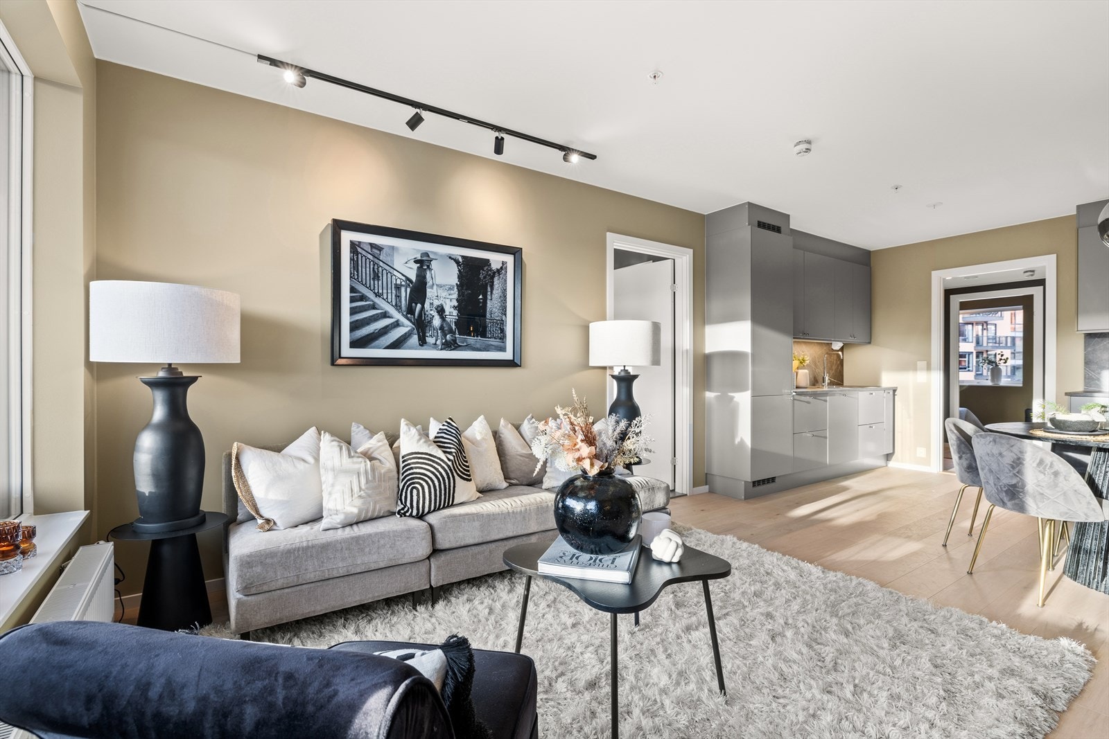 Boligen er splitter ny og har fått TG0 på alle punkter. (TG0 fås når boligen ikke har vært tatt i bruk). Galleribilde