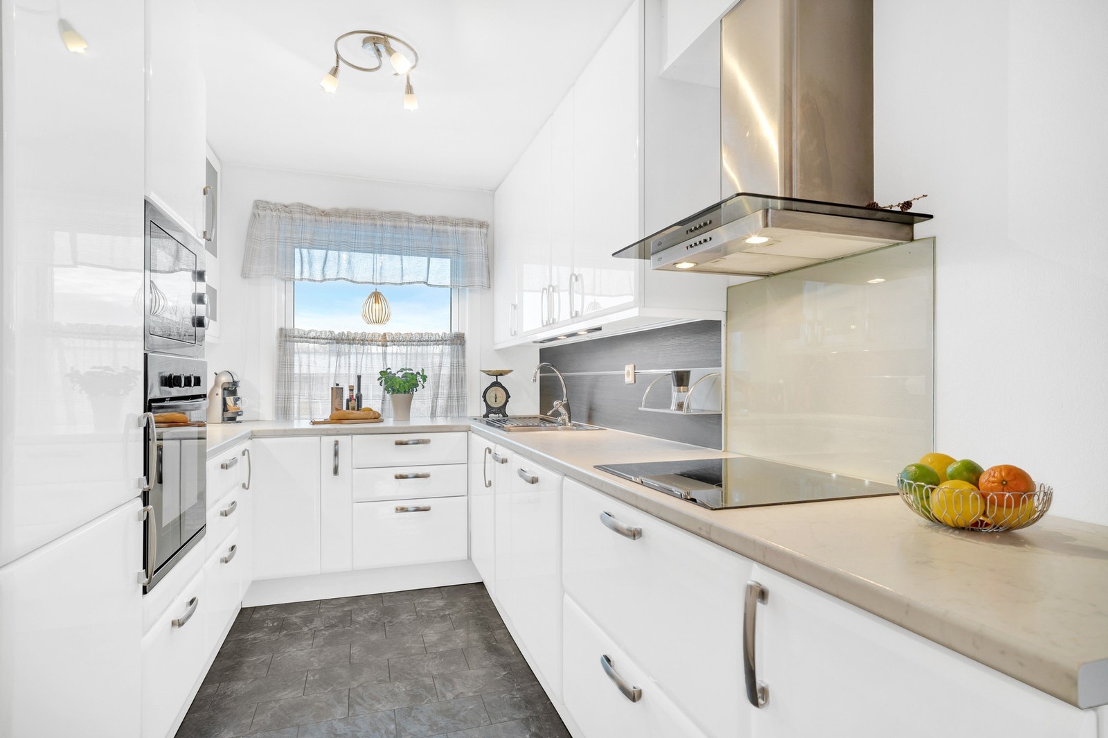 Kjøkkenet har fått tilstandsgrad 1 (TG1) av takstmannen. Galleribilde