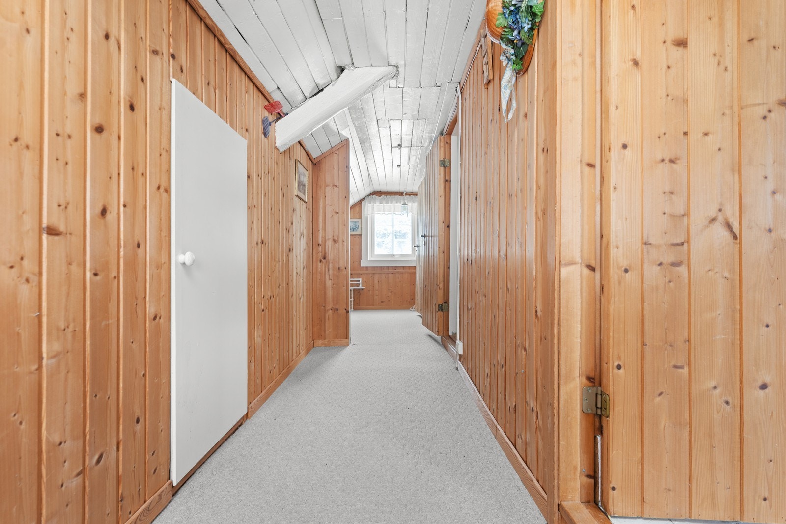 Loftsgang med kott. Galleribilde