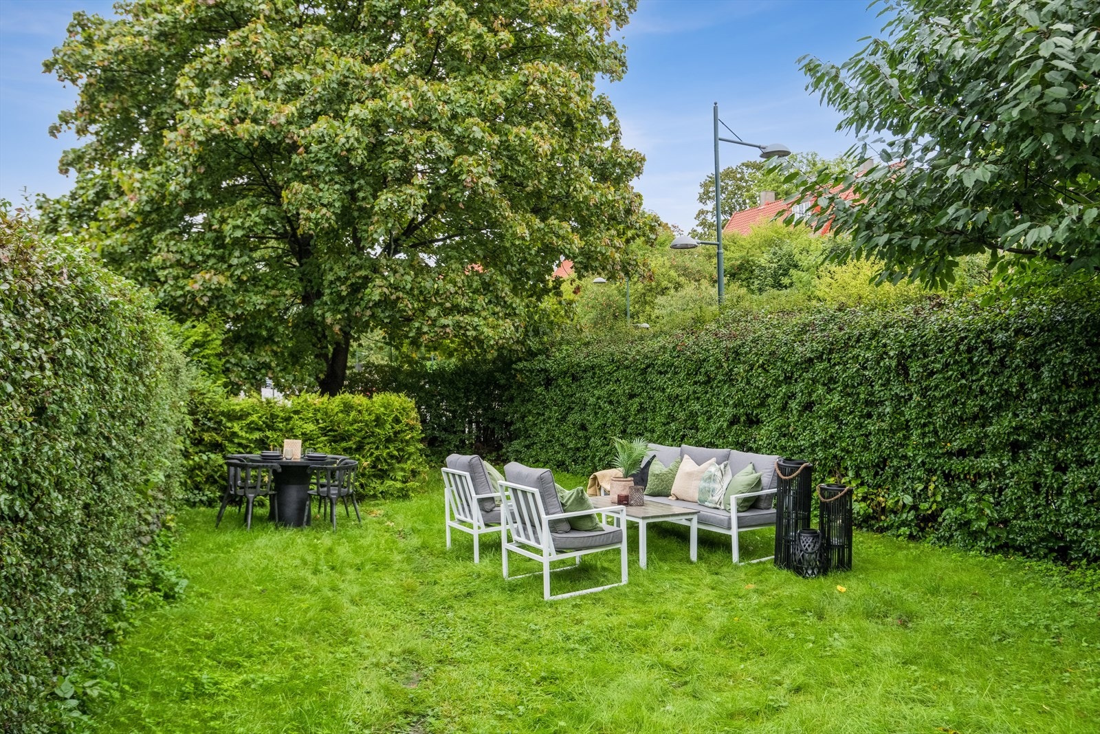 Idyllisk og frodig hageparsell som er perfekt for både store og små. Galleribilde