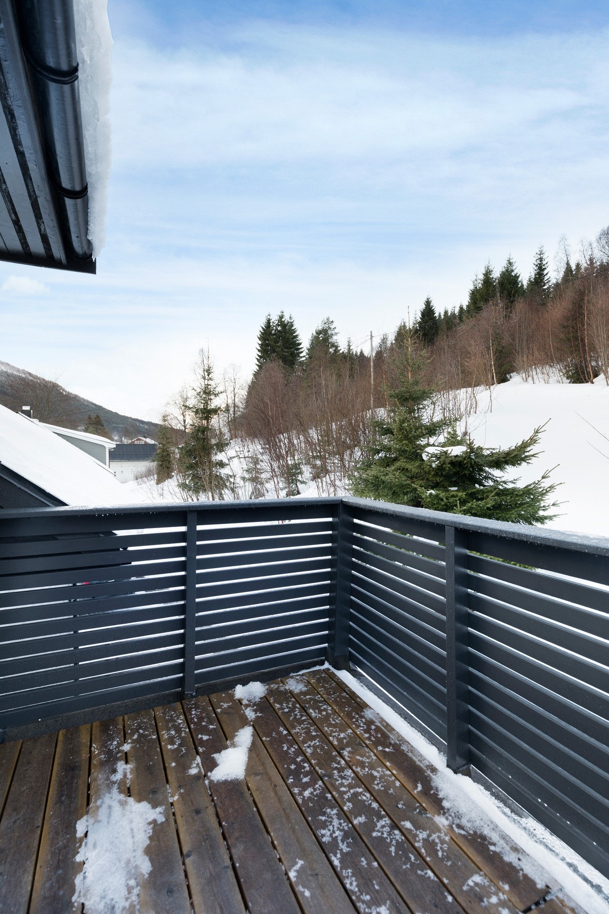 Her er det utgang til veranda mot vest Galleribilde