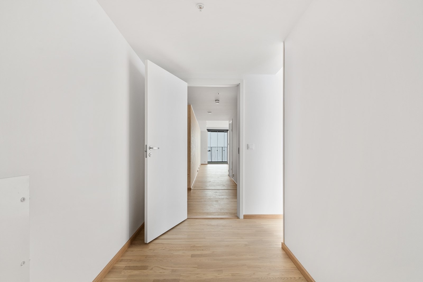 Her er det plass til garderobeløsning med skap og kommoder Galleribilde