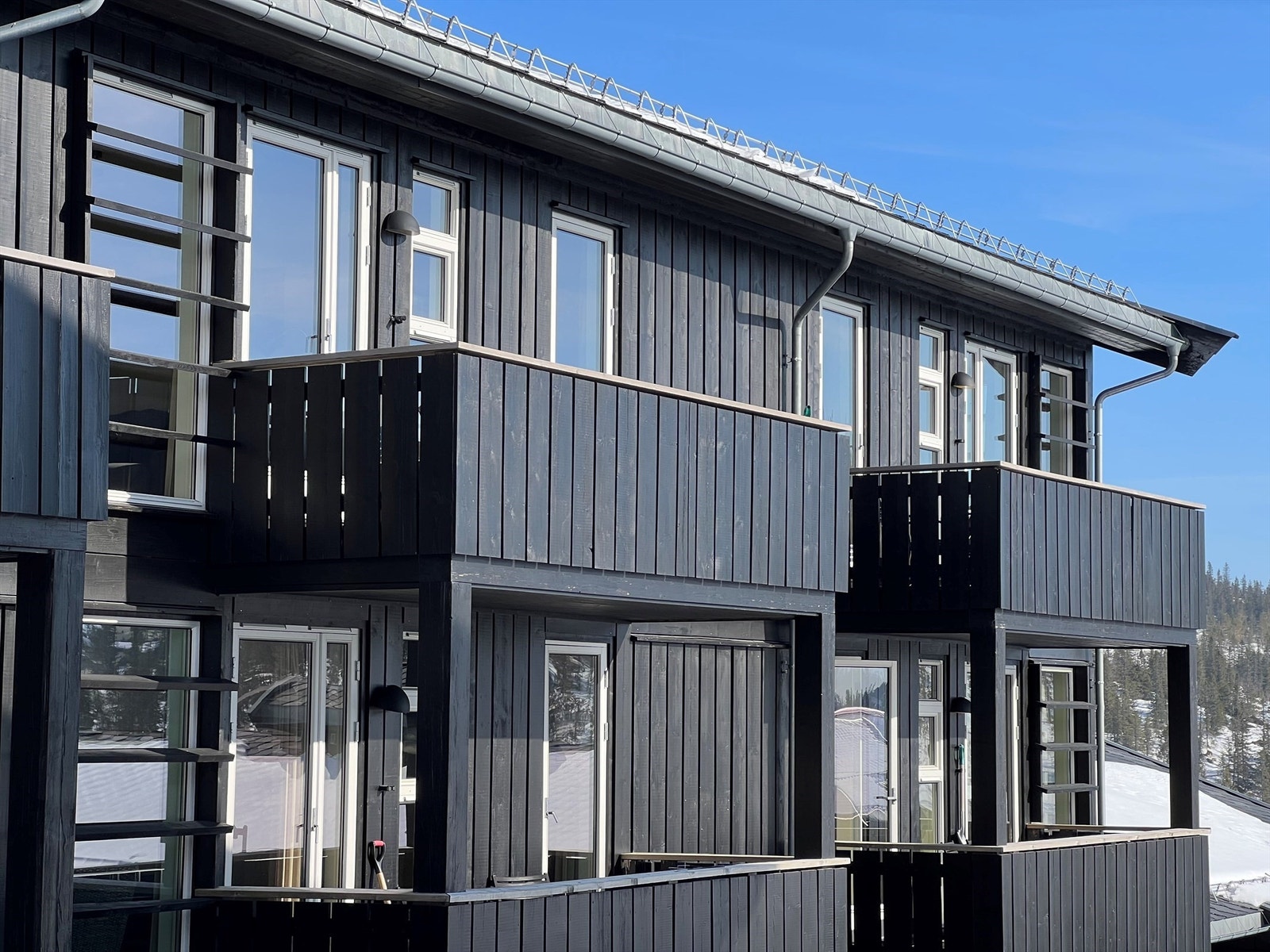 Sydvendt, solrik balkong på 6,5 kvm. Galleribilde