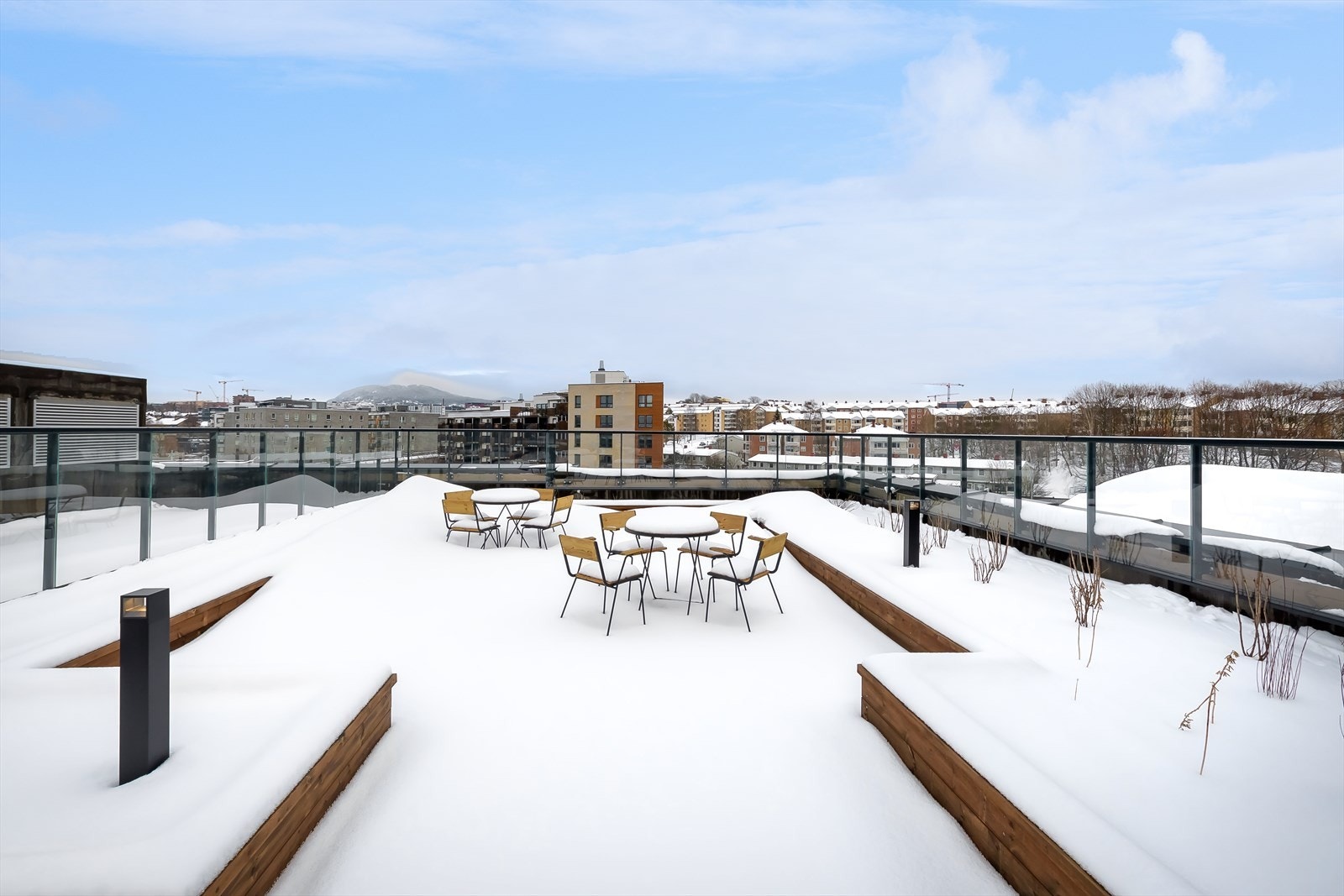 Takterrasse. Galleribilde