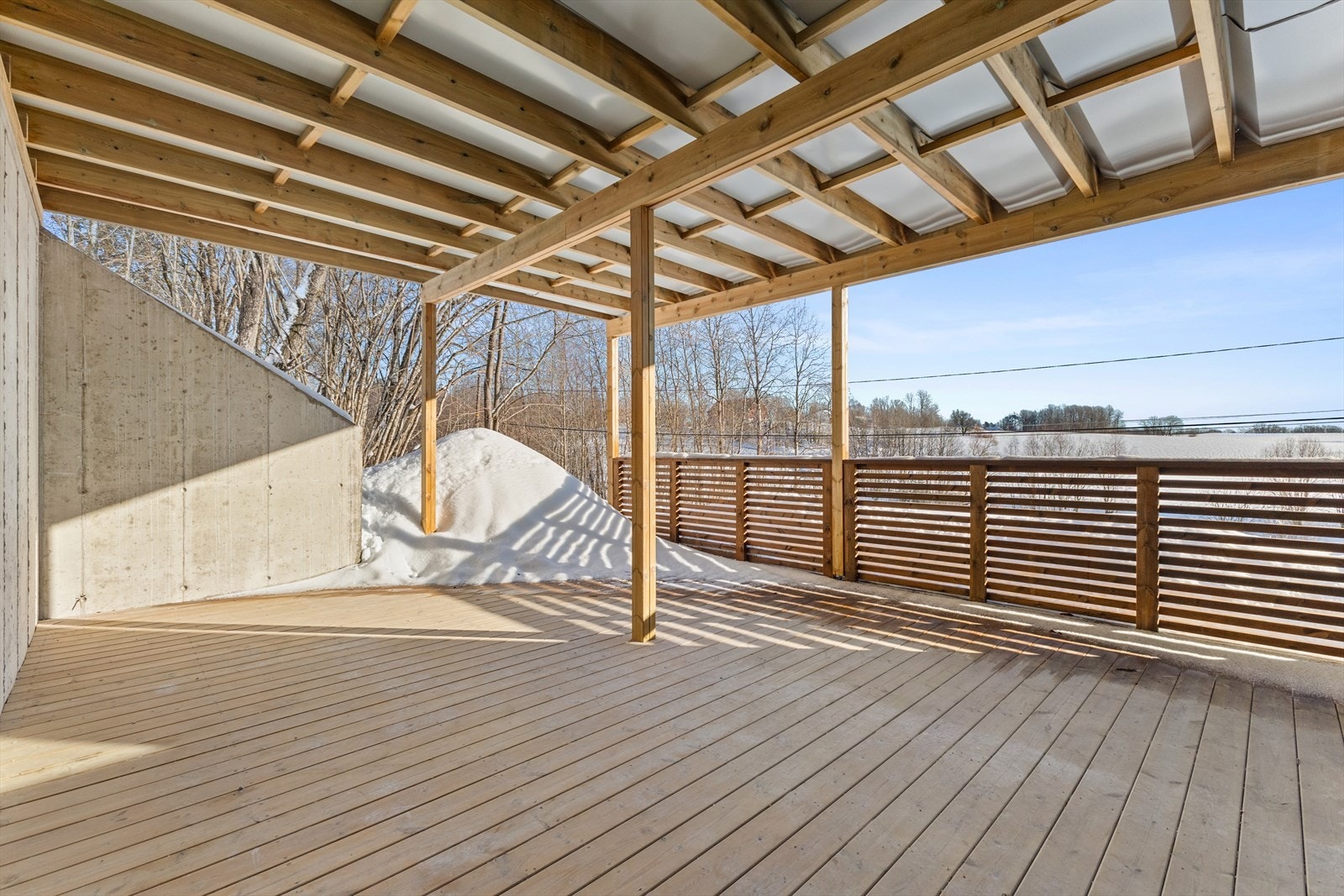 Terrassen ut fra soverommet. Galleribilde