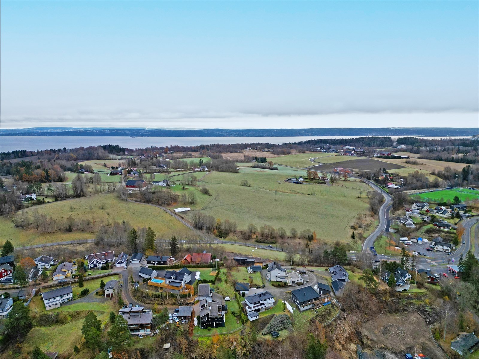 Området byr på et fantastisk turterreng sommer som vinter med tur- og skiløyper like i nærheten Galleribilde