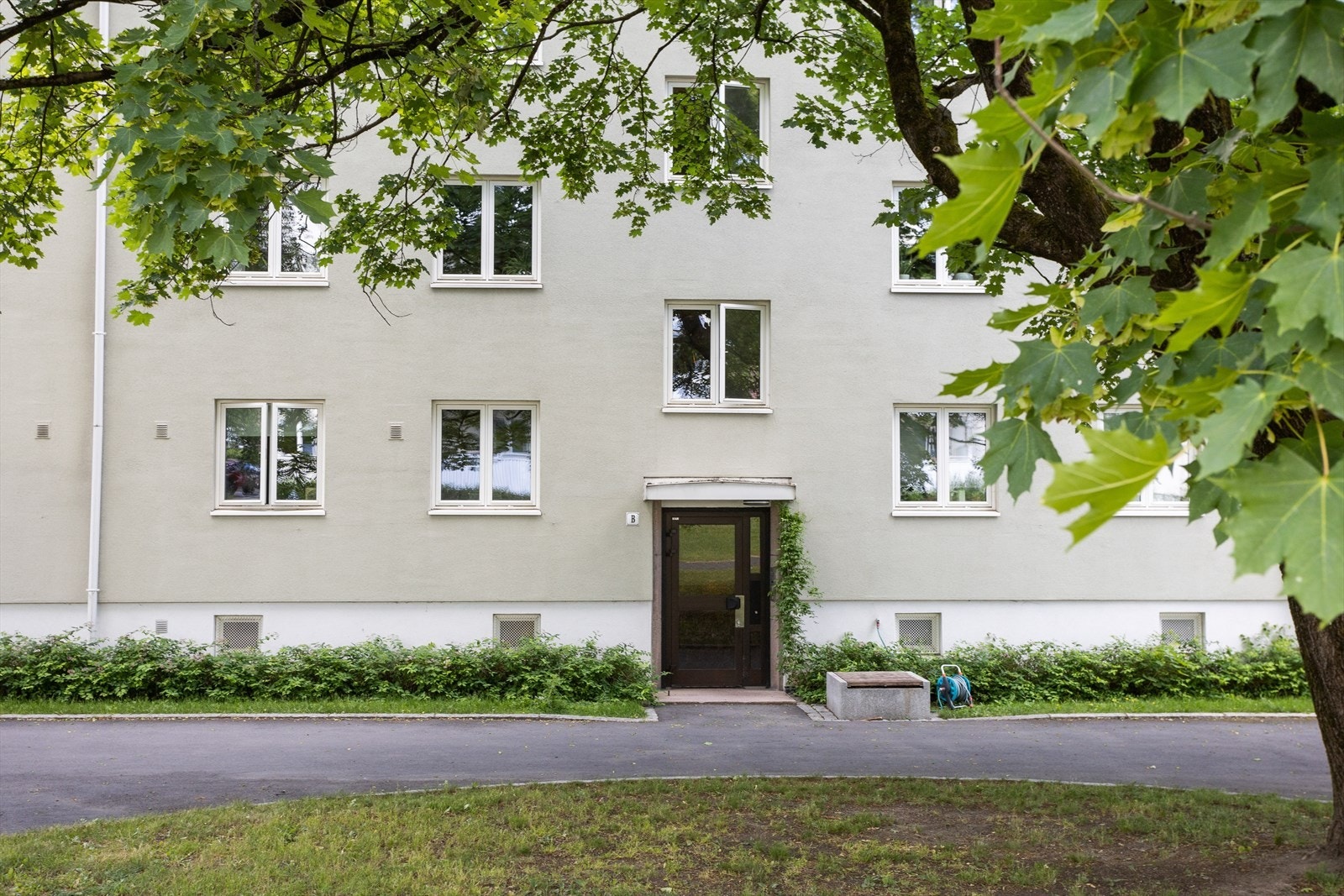 Fasade inngangsparti Galleribilde