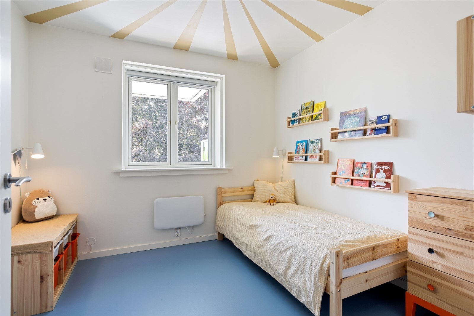 Soverom II passer perfekt som barnerom, gjesterom eller kontor Galleribilde