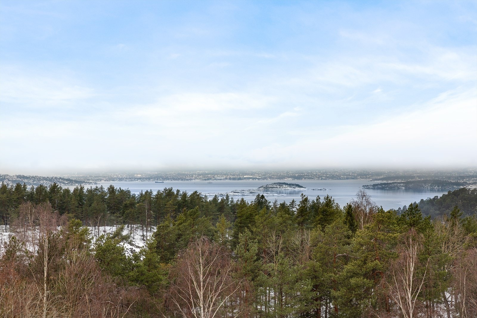 Utsikt over Oslofjorden fra balkongen Galleribilde
