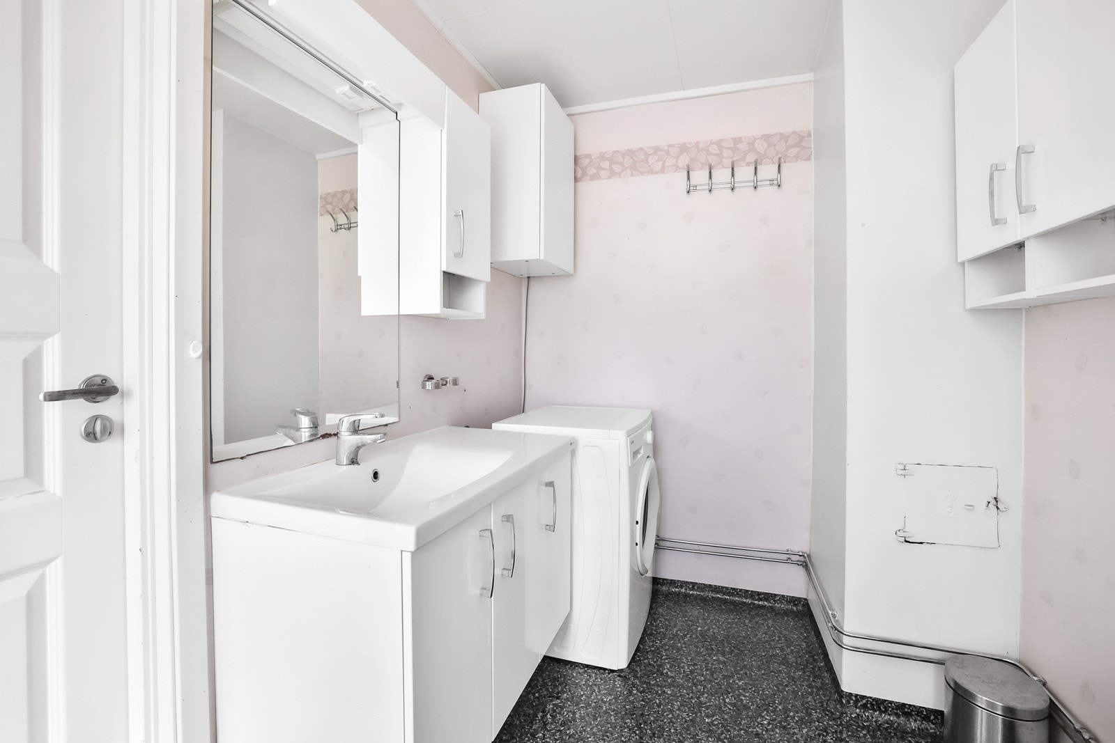 Badet er renovert i 2011 Galleribilde