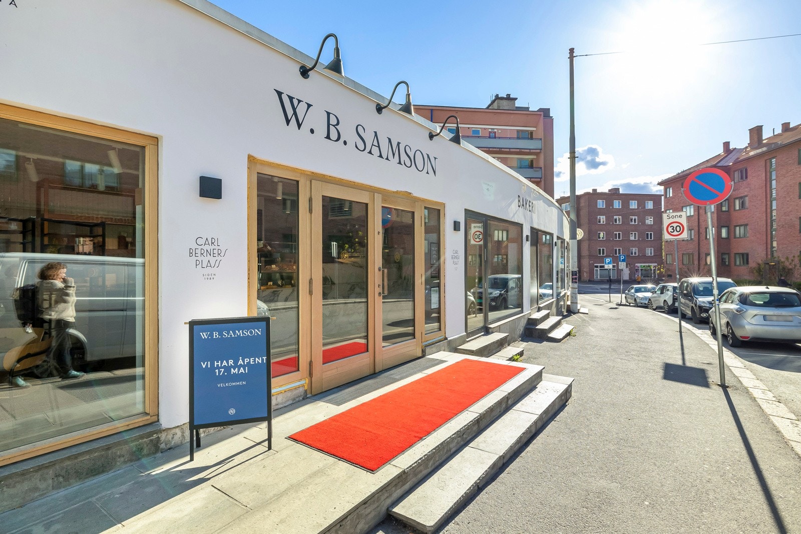 Kort vei til flere hyggelige kaféer. Galleribilde