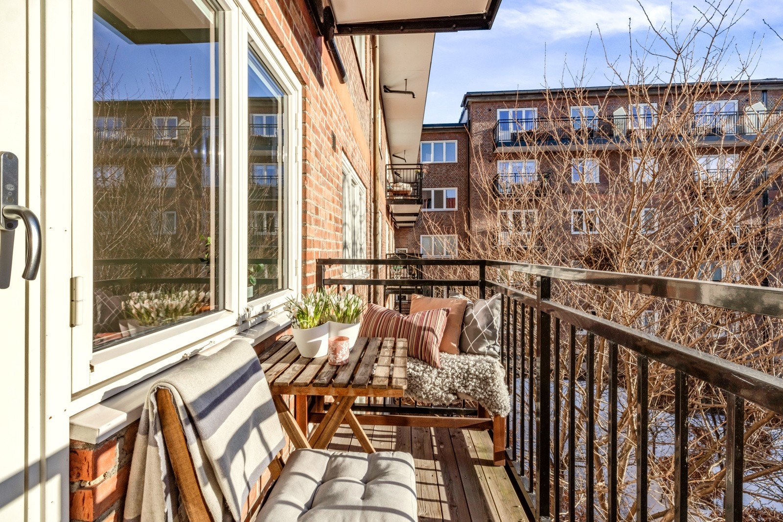 Meget koselig balkong på 3 kvm som var ny i 2017. Galleribilde