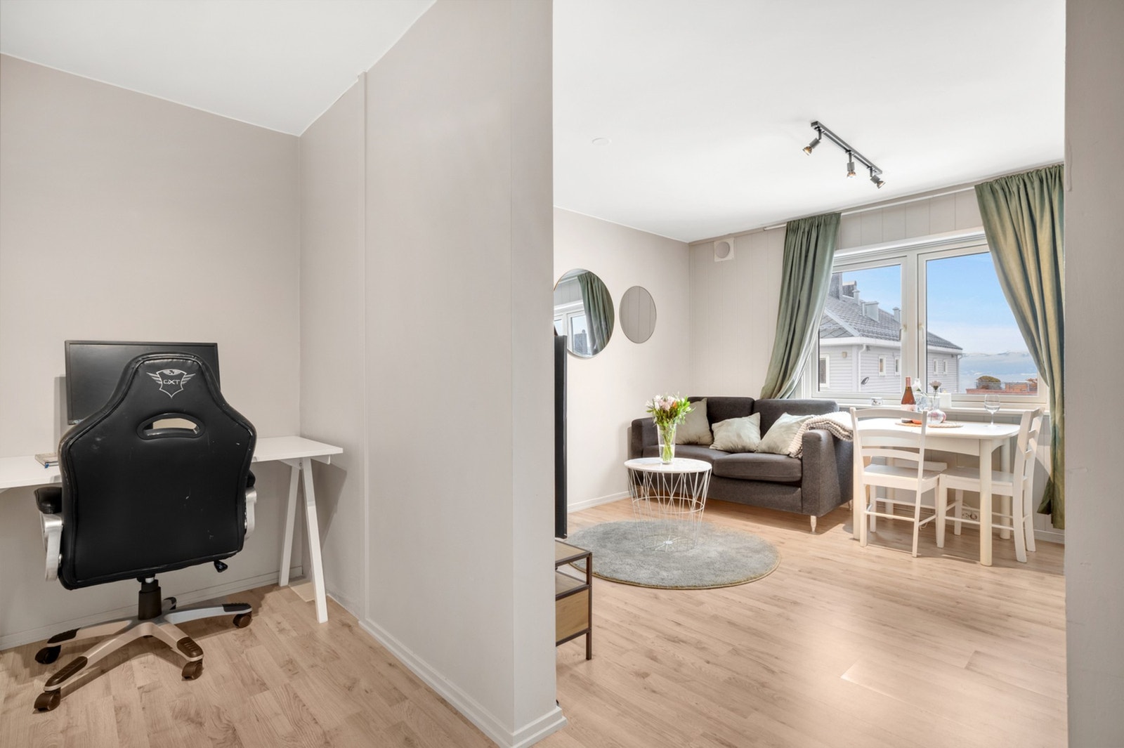 Borettslaget har også en felles vaskekjeller og tørkerom. Galleribilde