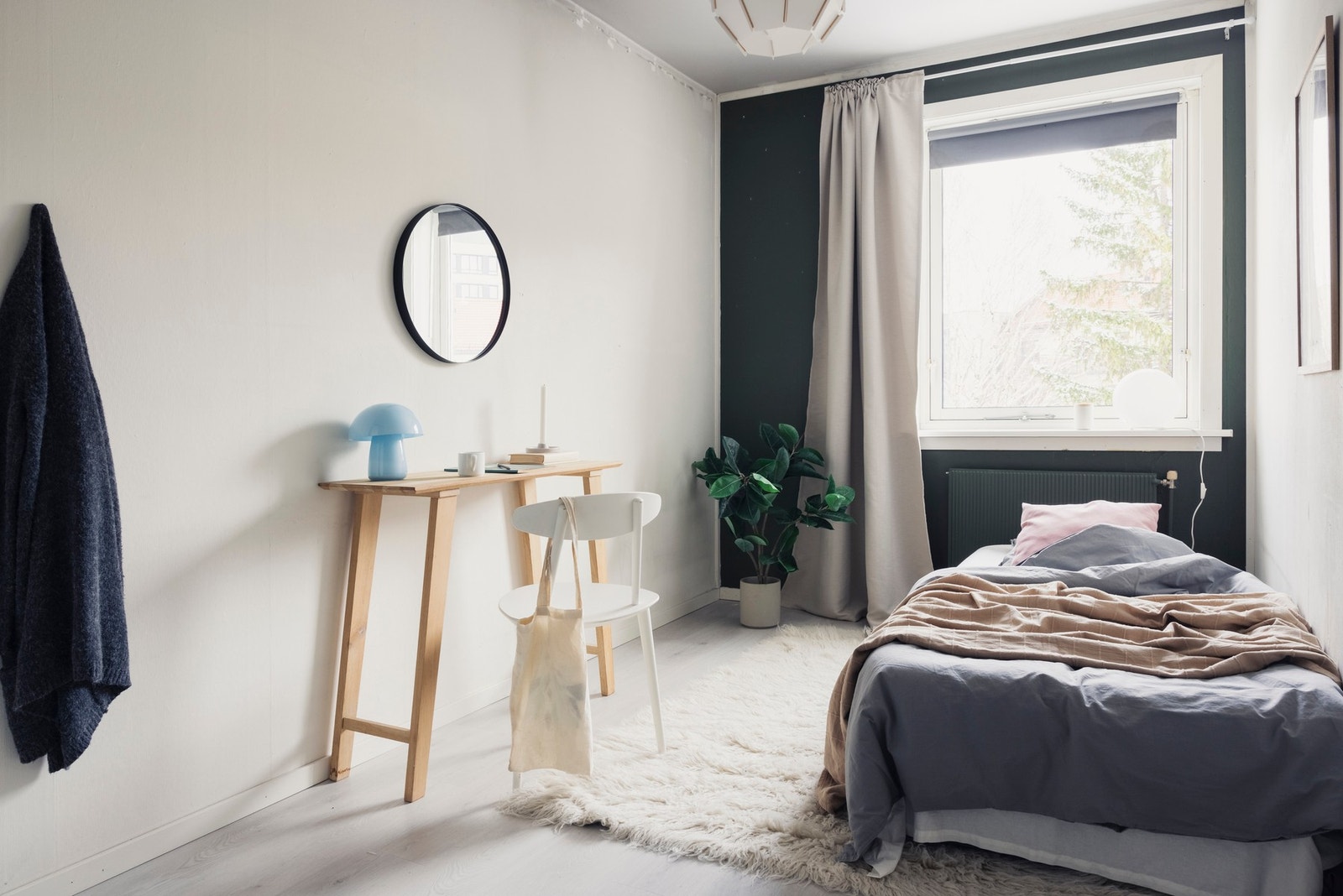 Soverom nr. 2. Galleribilde