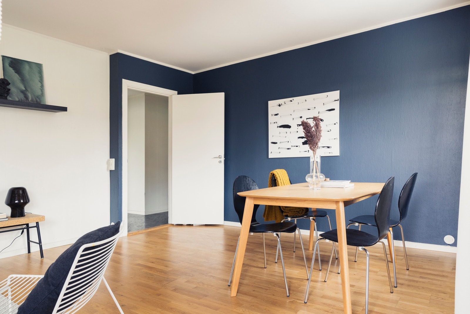 God plass til innredning og møblering. Galleribilde