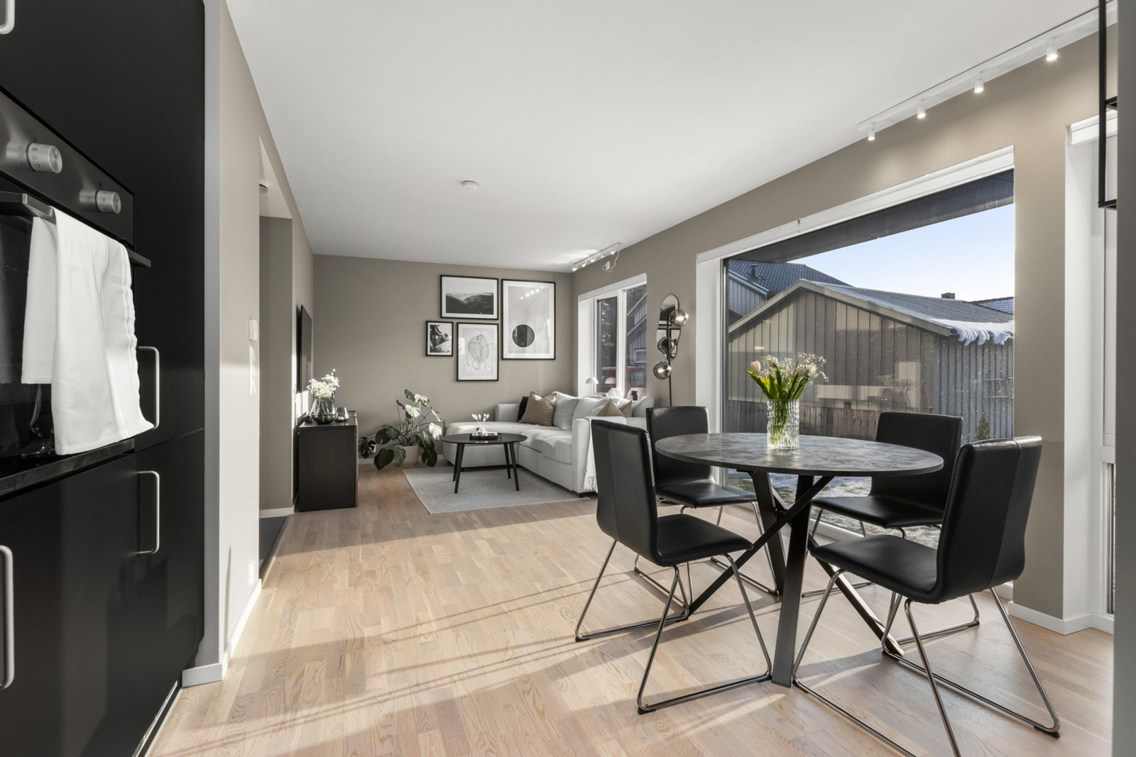 Moderne 2-roms leilighet i 1. etasje, med BRA på 53 kvm. Galleribilde