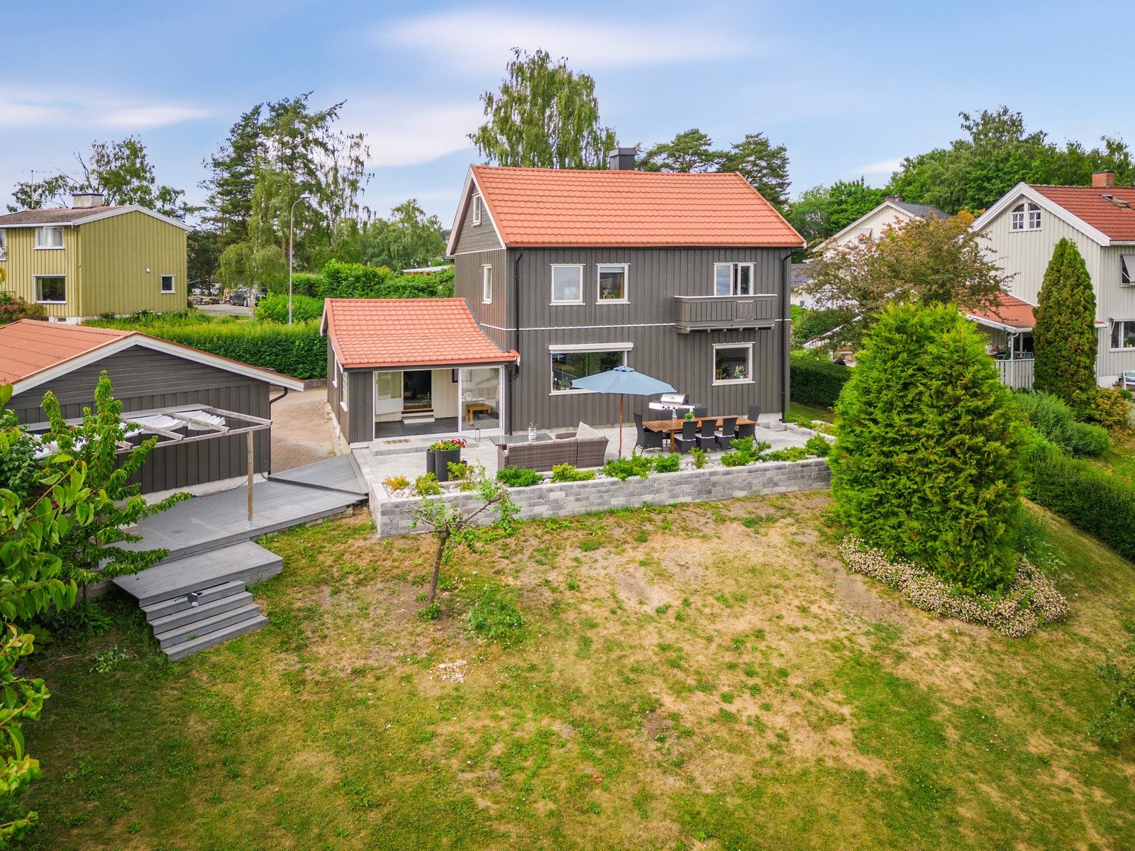 En fin og innholdsrik bolig i et attraktivt boligområde i Hamar. Galleribilde
