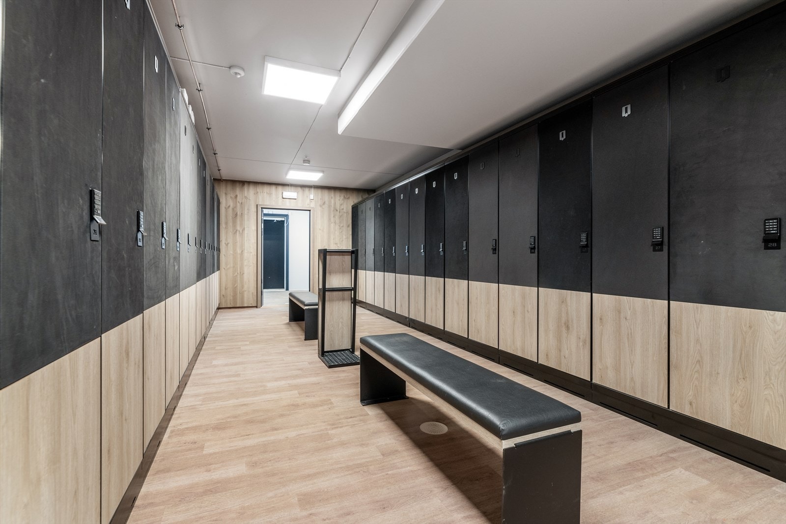 Denne fritidsboligen har 1 bod på 4 kvm beliggende i 2. etasje. I tillegg en skibod med smørestall på sameiets fellesareal. Galleribilde