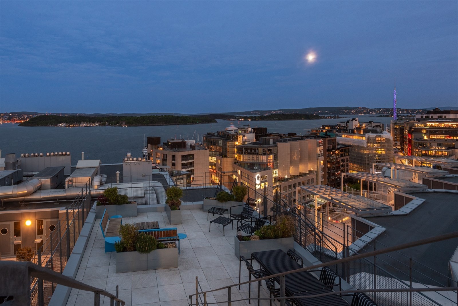 Felles takterrasse med unik utsikt Galleribilde