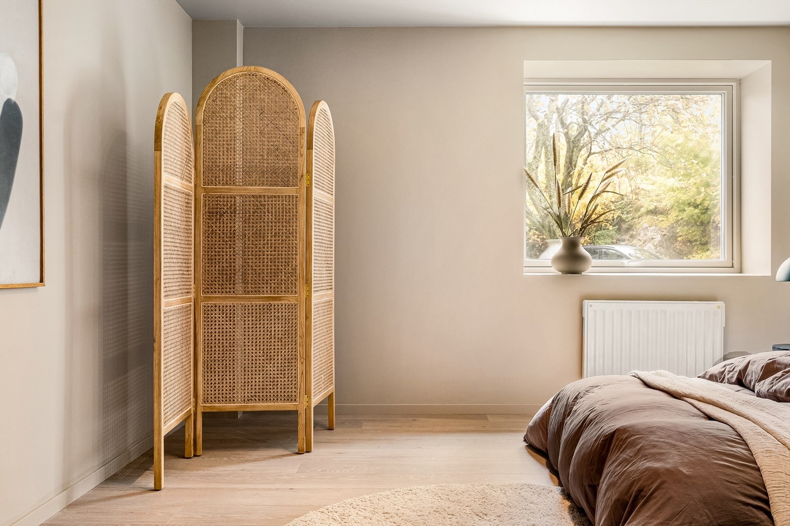 - Hovedsoverommet måler 14,6 m², og er malt i en mild og delikat farge - Galleribilde