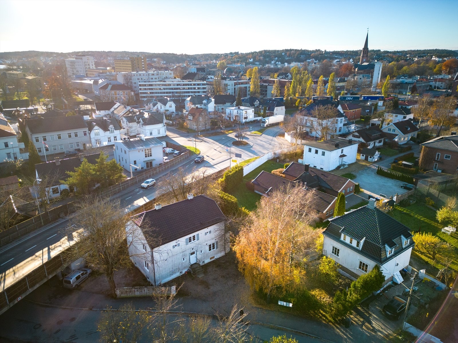 Dette er en svært stor bolig med et rikelig antall rom. Galleribilde
