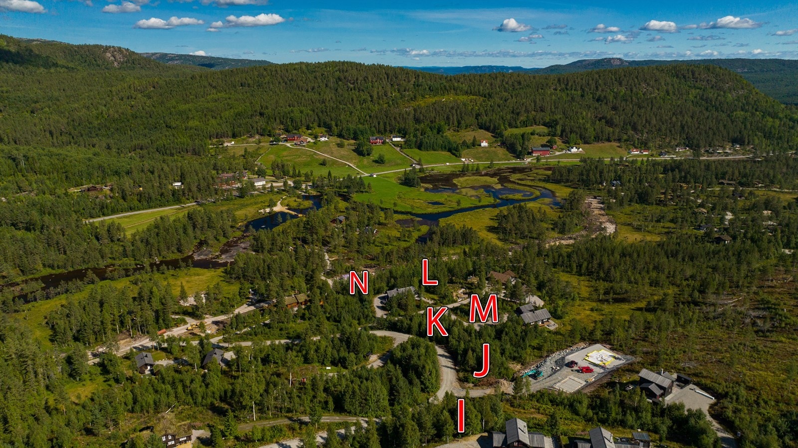 Kontakt eiendomsmegler Jon Reidar Haugland (47715120) og Nora Eikeland (46420926) eller grunneier Helge Lia (90183976) for visning! Galleribilde