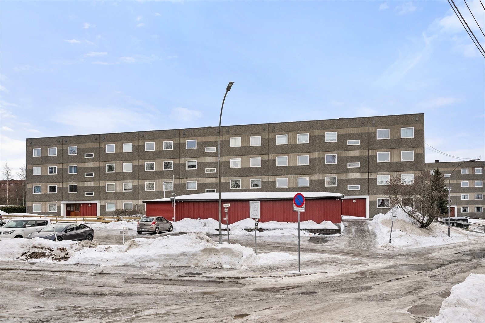 Boligen har en god intern beliggenhet og befinner seg i byggets 2. etg. Galleribilde