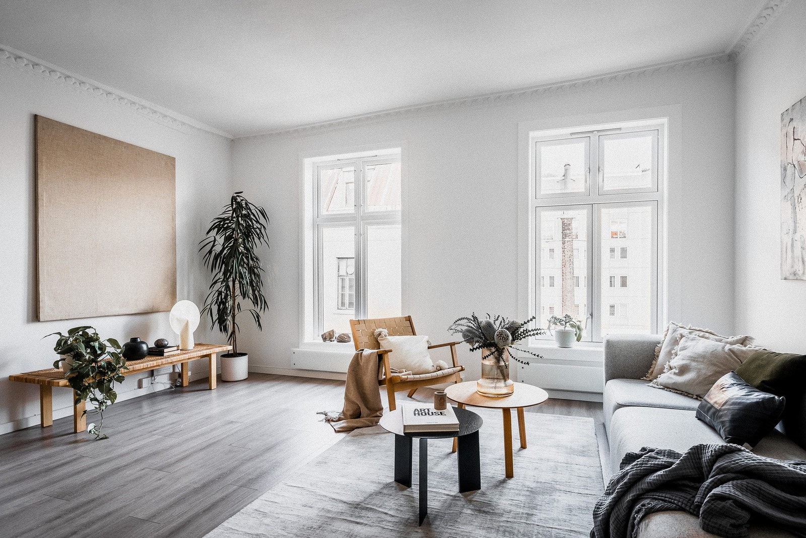 Lys og luftig 3-roms leilighet med attraktive utbyggingsmuligheter! Galleribilde